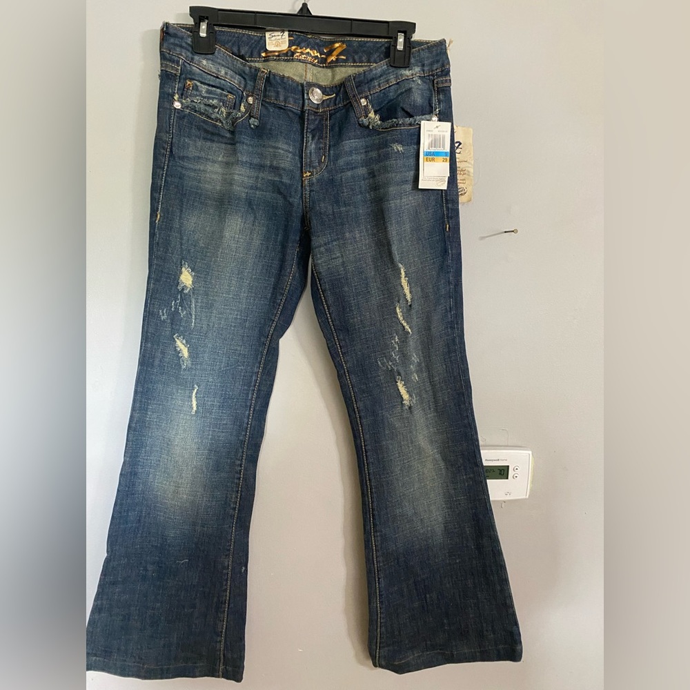 Seven7 Jeans NWT Distressed Flare Size 9